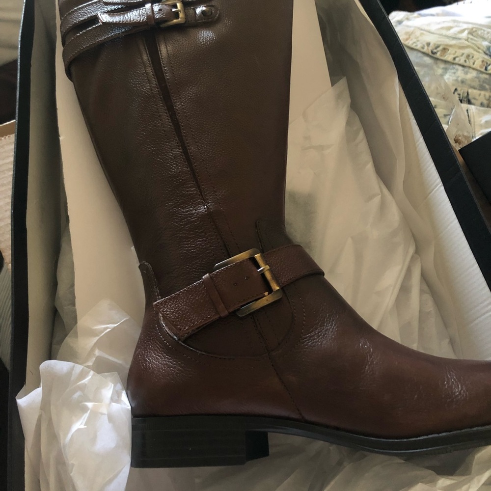 Naturalizer Boots (Chocolate Brown)
